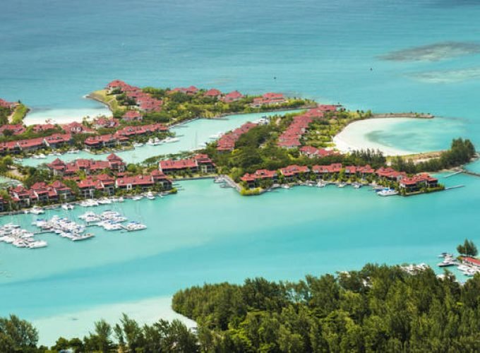 Splendid Seychelles Honeymoon Package